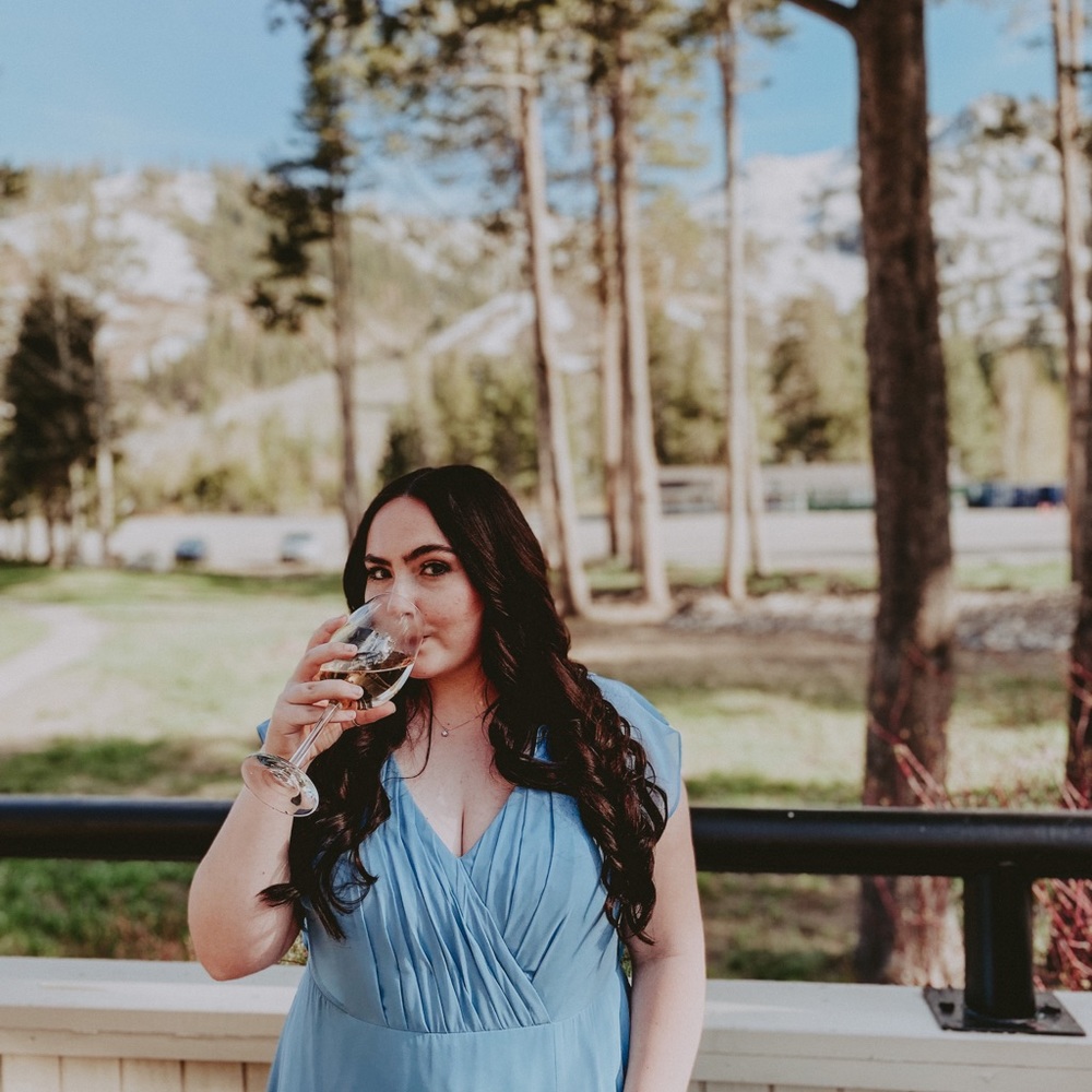 Meet your Posher, Courtney